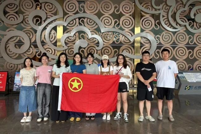 有研工研院團(tuán)支部組織第二期“青年沙龍”觀影活動